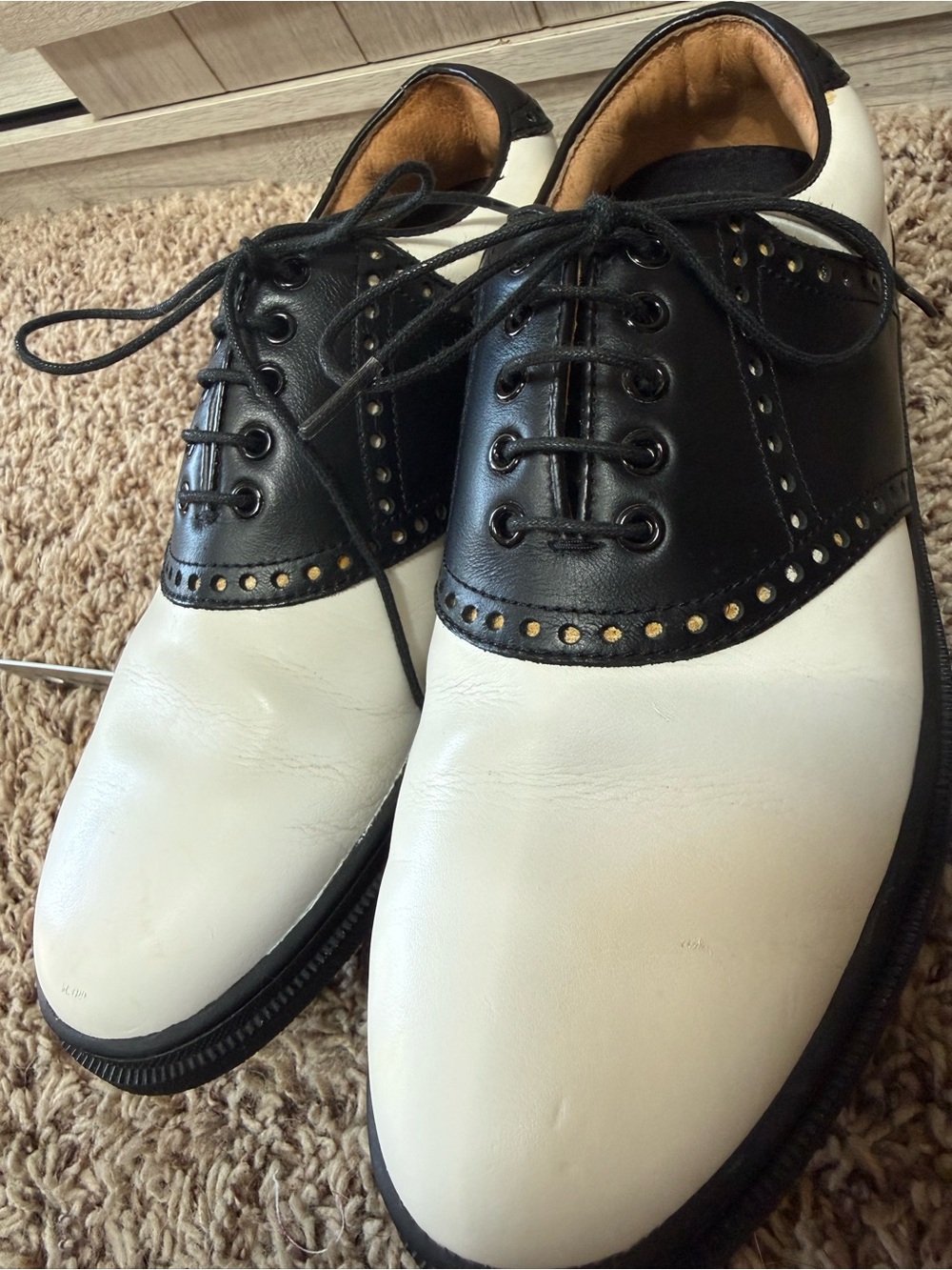 Nordstrom -Black/White Saddleshoe vintage style golf shoes (men 5.5/women 7) EUC